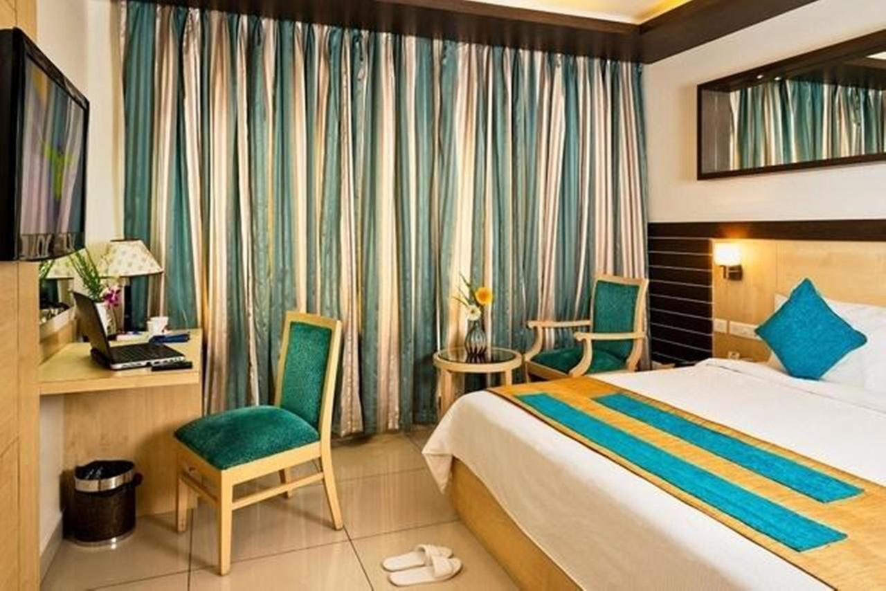 Hotel Southern Grand Vijayawāda Exterior foto
